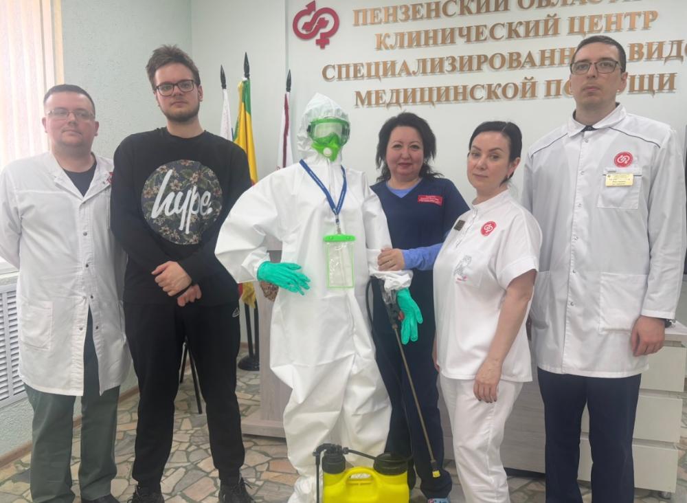 23 апреля на базе нашего учреждения проведено тренировочное учение с вводом условного больного с подозрением на лихорадку Эбола