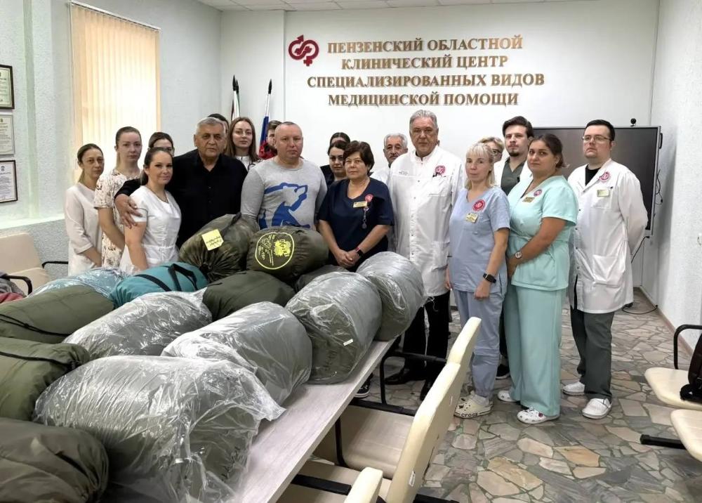 Еще один груз собрали сотрудники Центра для бойцов СВО