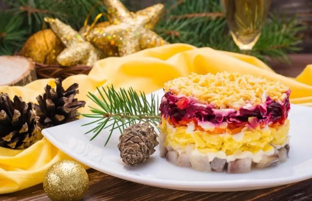 Почему нельзя есть «вчерашние» салаты?